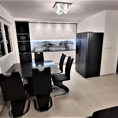 Bartol Luxury Apartments Krk Croatia, With Own Hot Tub - Whirlpool Krk Town Exteriér fotografie