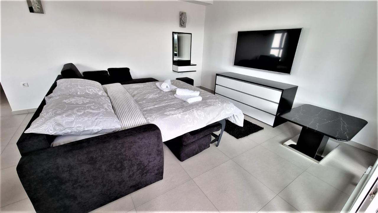 Bartol Luxury Apartments Krk Croatia, With Own Hot Tub - Whirlpool Krk Town Exteriér fotografie