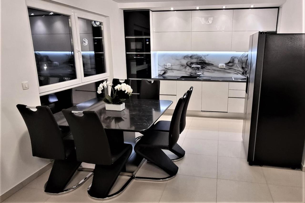 Bartol Luxury Apartments Krk Croatia, With Own Hot Tub - Whirlpool Krk Town Exteriér fotografie