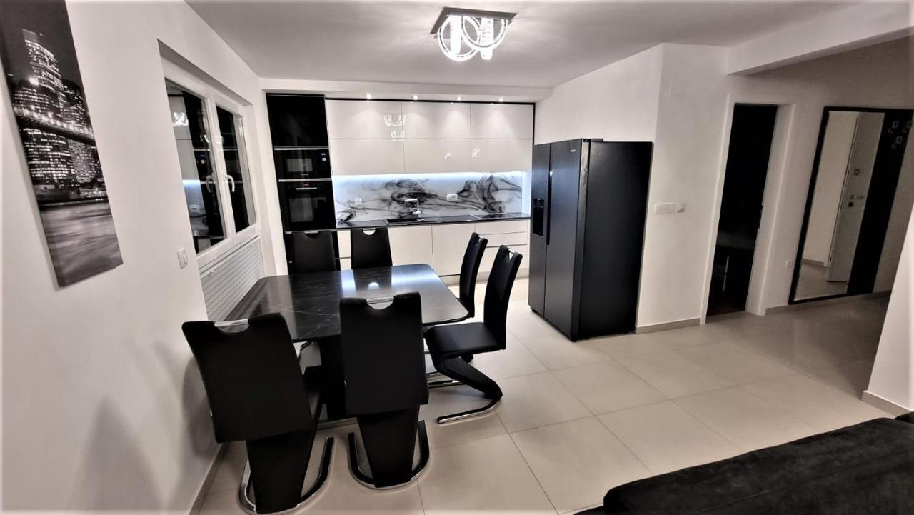 Bartol Luxury Apartments Krk Croatia, With Own Hot Tub - Whirlpool Krk Town Exteriér fotografie