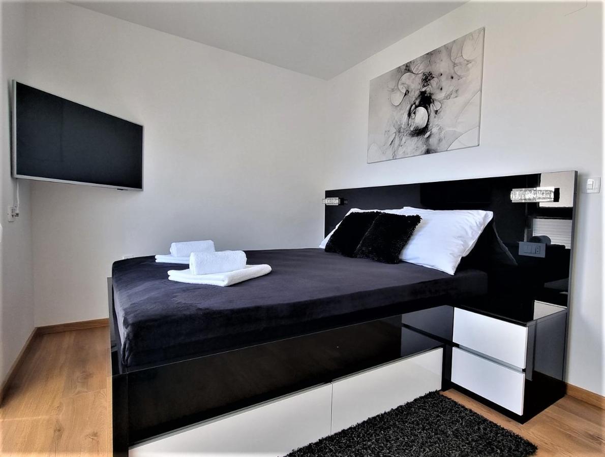 Bartol Luxury Apartments Krk Croatia, With Own Hot Tub - Whirlpool Krk Town Exteriér fotografie