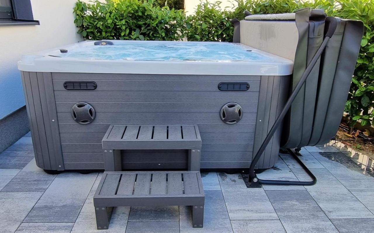 Bartol Luxury Apartments Krk Croatia, With Own Hot Tub - Whirlpool Krk Town Exteriér fotografie